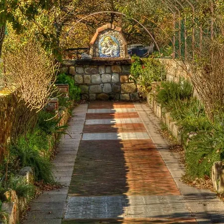 Le Querce Di Cota Agroturismo
