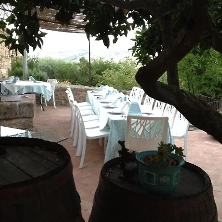 ファームステイ Le Querce Di Cota Troina