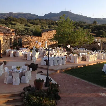 ファームステイ Le Querce Di Cota Troina